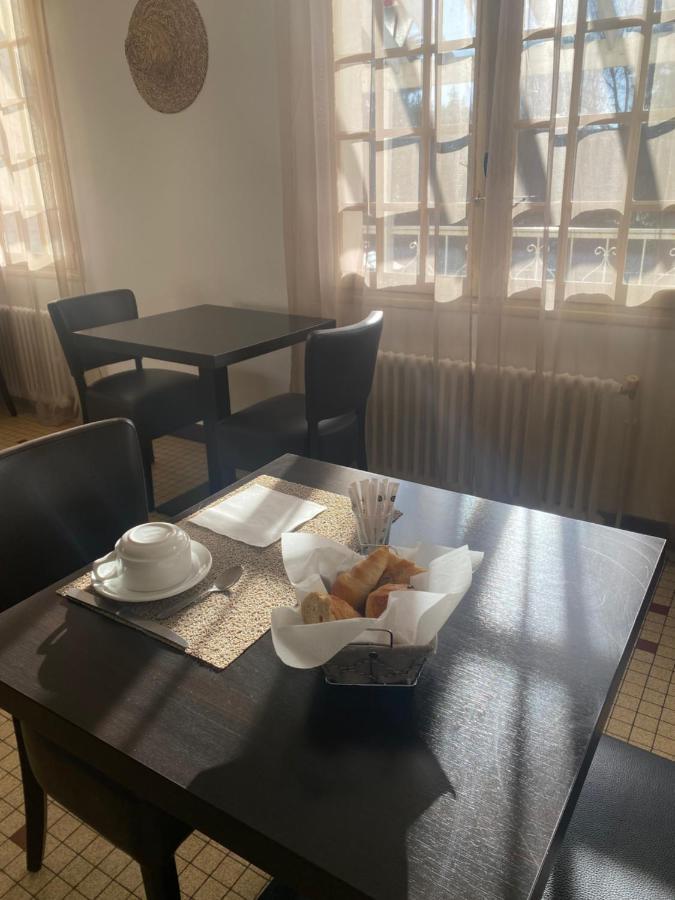 Auberge De Lamagistère Eksteriør billede