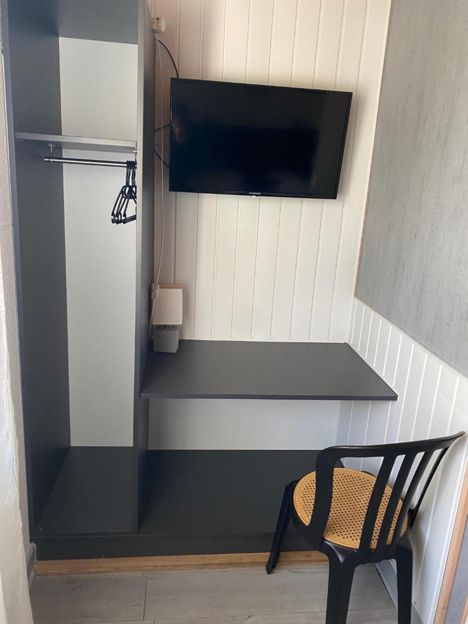 Auberge De Lamagistère Eksteriør billede